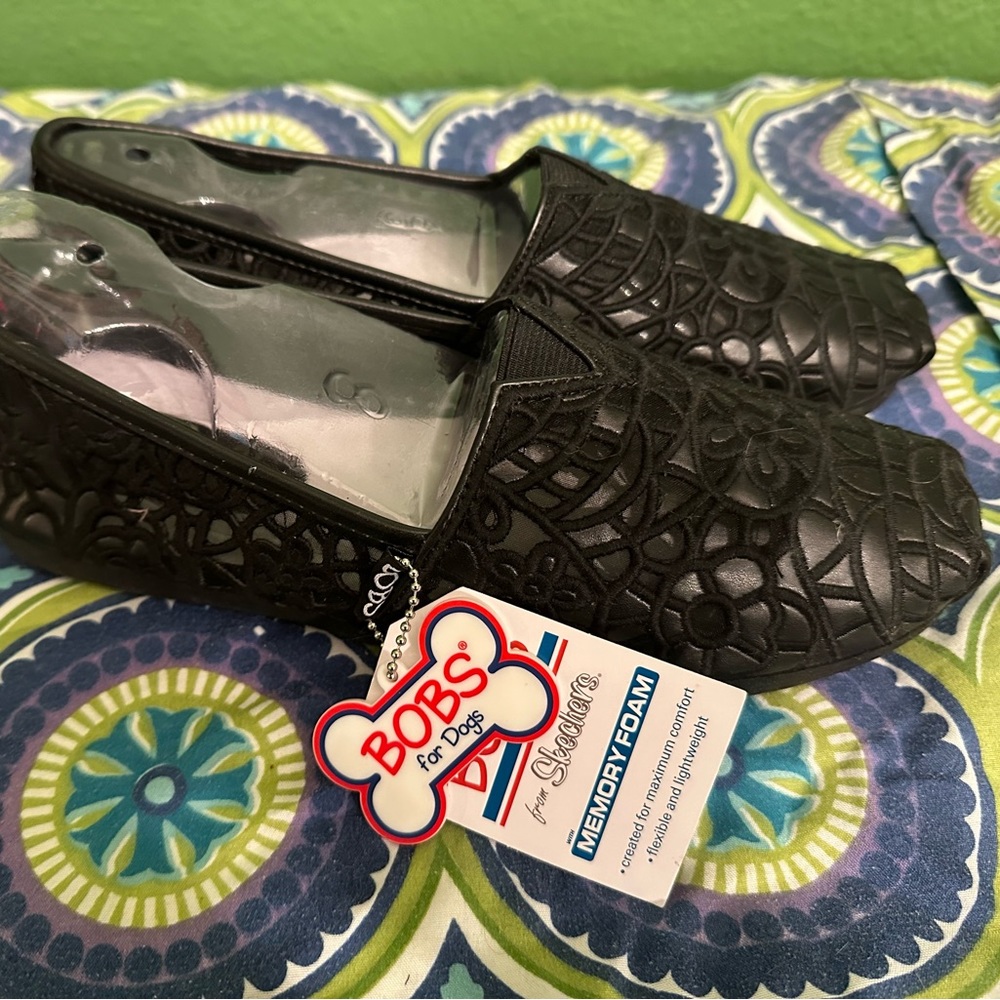 Skechers BOBS South Coast size 8, NWT